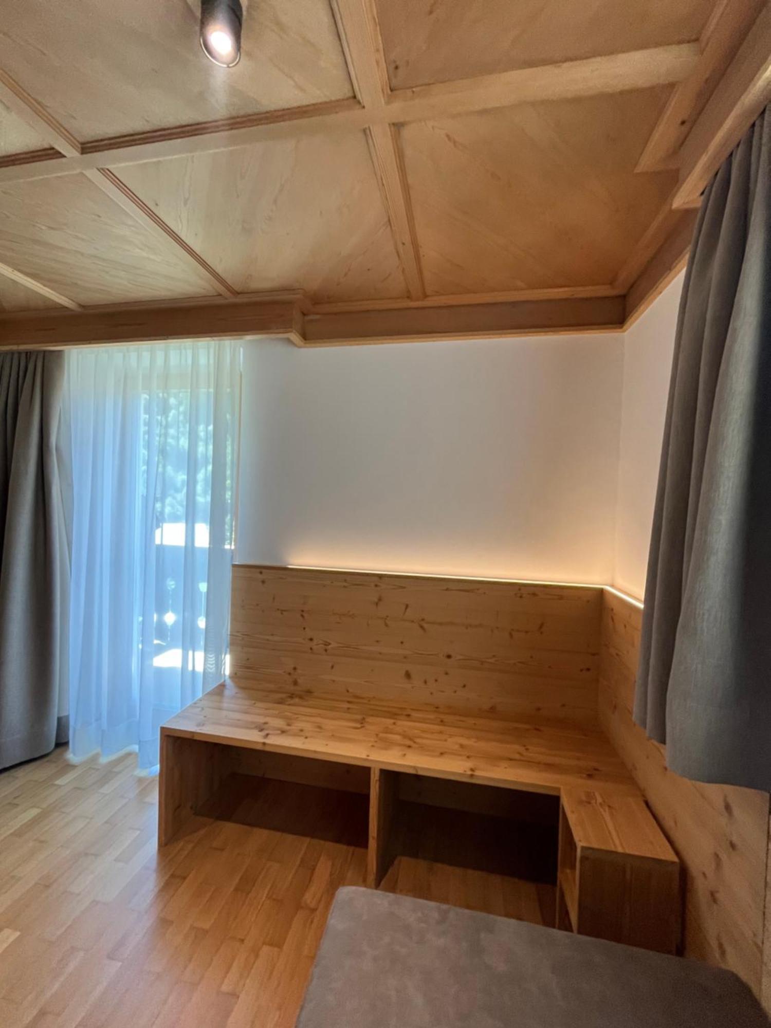 B&B Marina Contacless Check In Santa Cristina Val Gardena 客房 照片