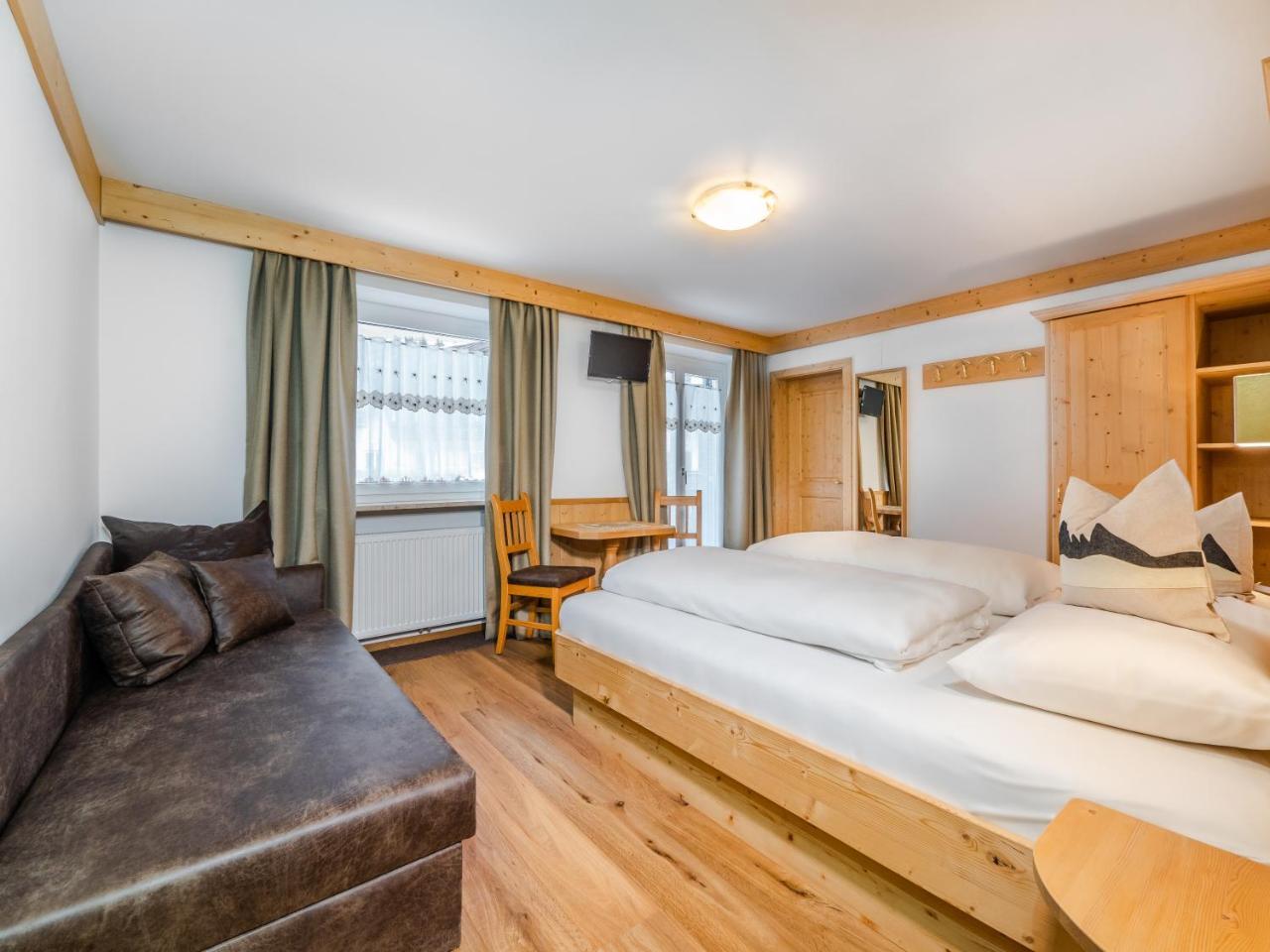 B&B Marina Contacless Check In Santa Cristina Val Gardena 外观 照片